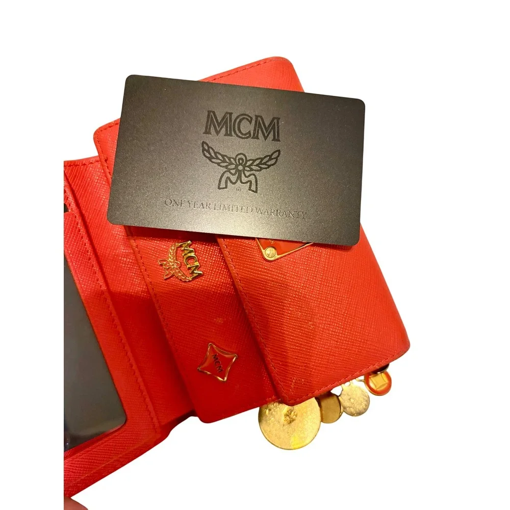MCM authentic medium